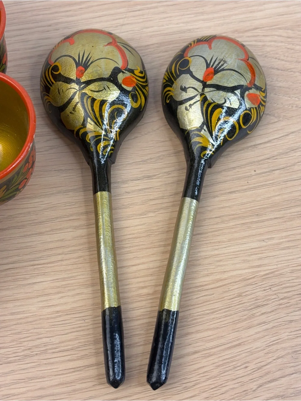 Traditional Russian Khokhloma Painted Wood Folk Art Style Cup/Spoon Set Red/Gold